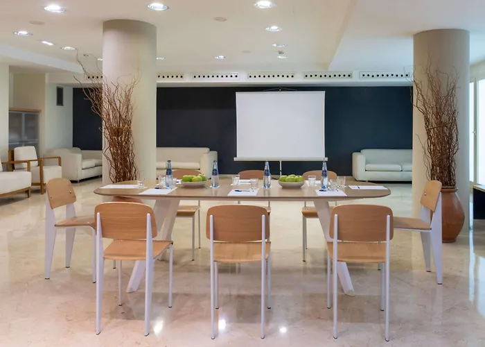 Ibis Styles Zaragoza Ramiro I